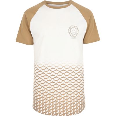 White raglan geometric fade print T-shirt